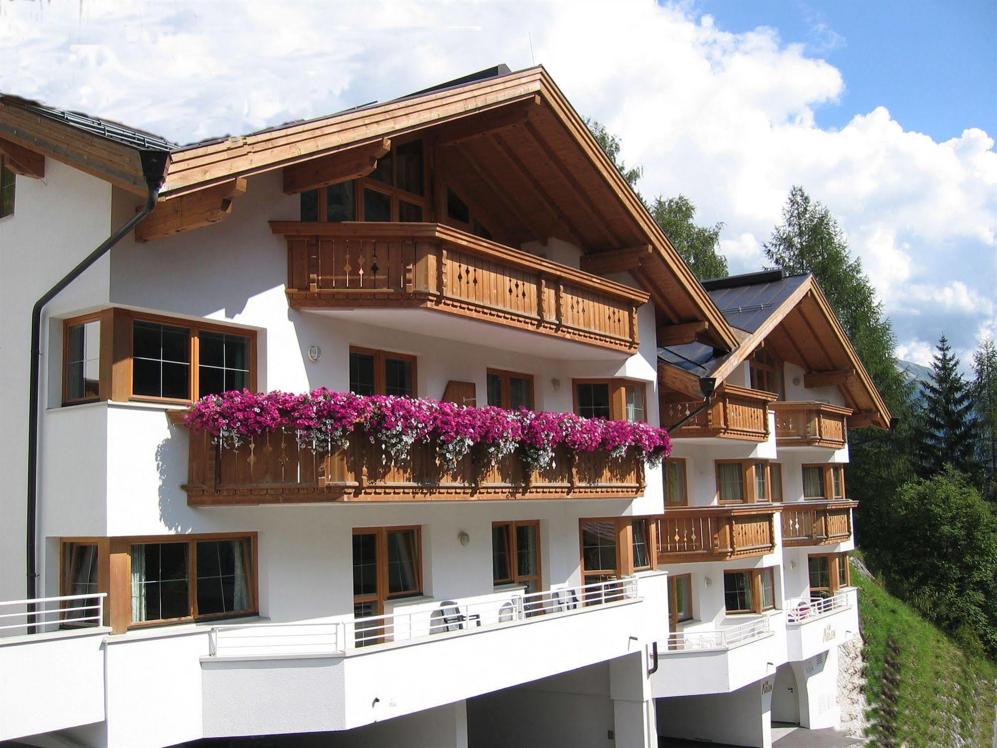Fliana Arlberg Studios Sankt Anton am Arlberg Exterior photo